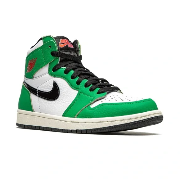 Women’s Air Jordan 1 Retro High OG Lucky Green as seen on Hailey Bieber